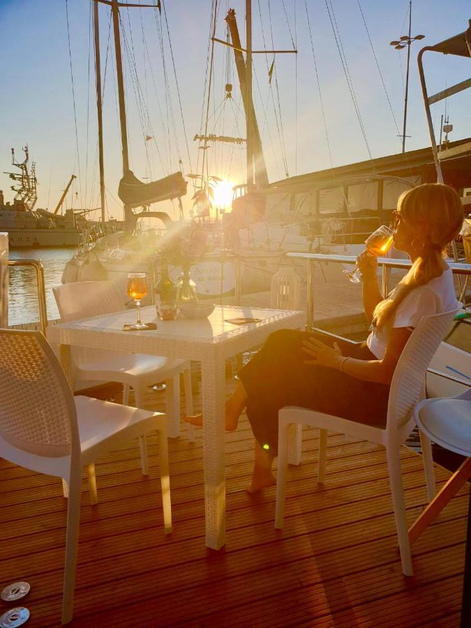 فندق Houseboat Seabreeze ألغيرو المظهر الخارجي الصورة