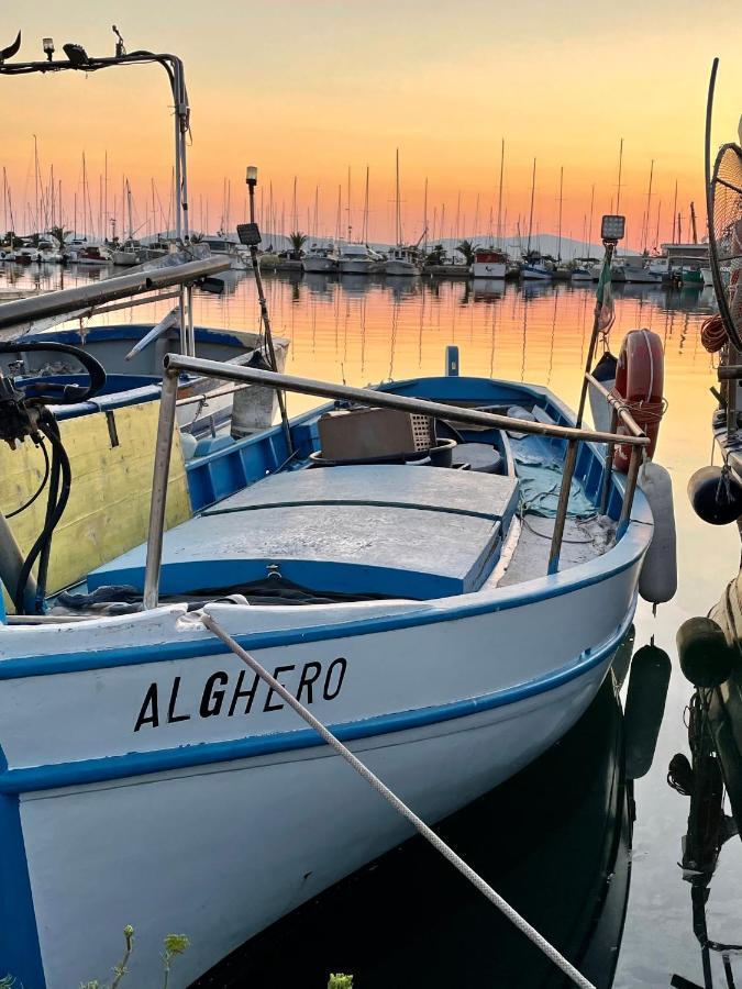 فندق Houseboat Seabreeze ألغيرو المظهر الخارجي الصورة