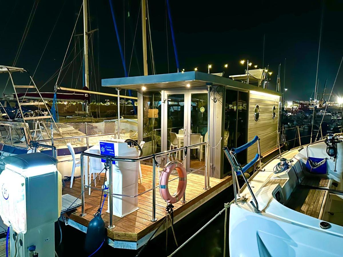 فندق Houseboat Seabreeze ألغيرو المظهر الخارجي الصورة