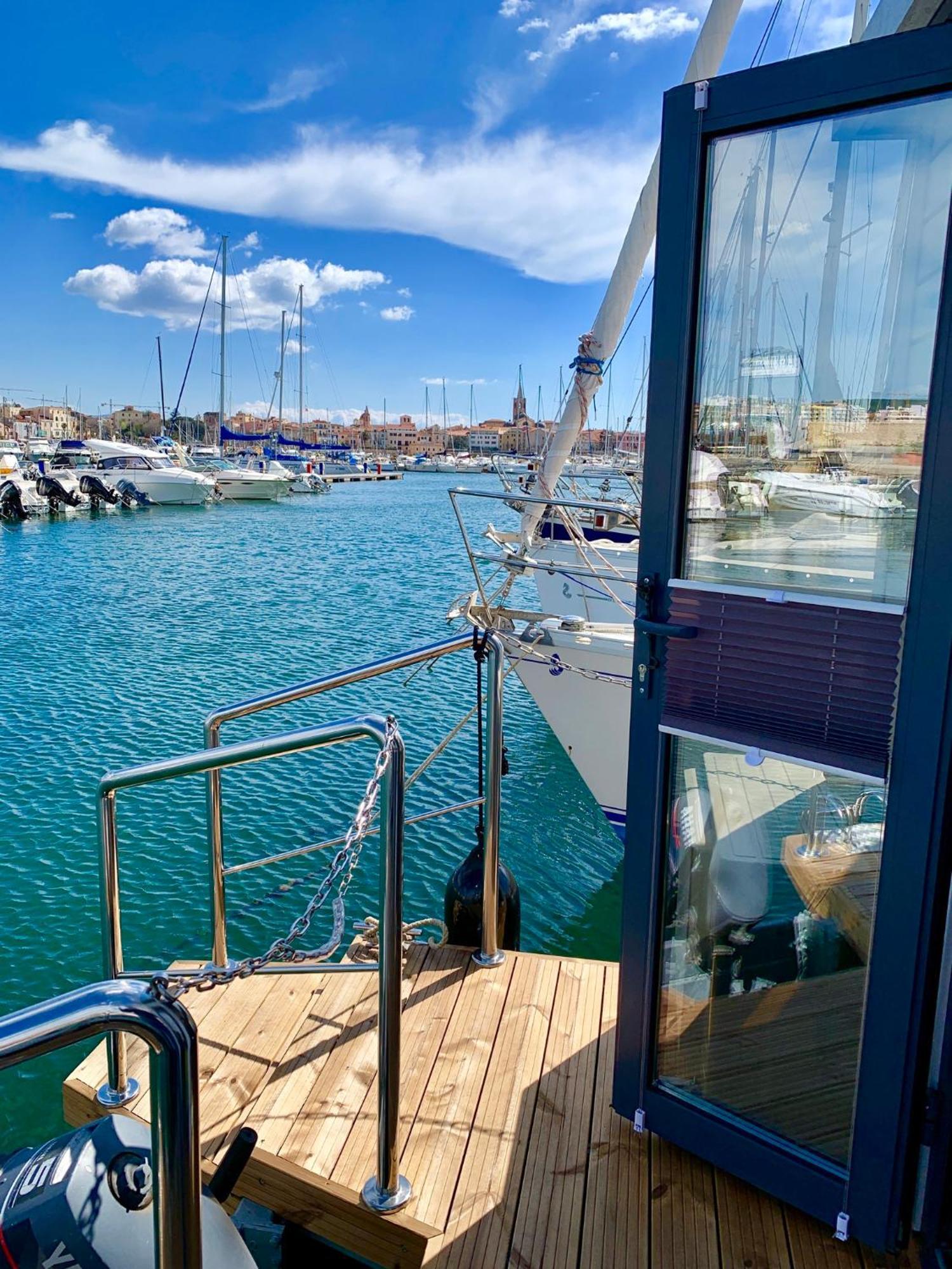 فندق Houseboat Seabreeze ألغيرو المظهر الخارجي الصورة