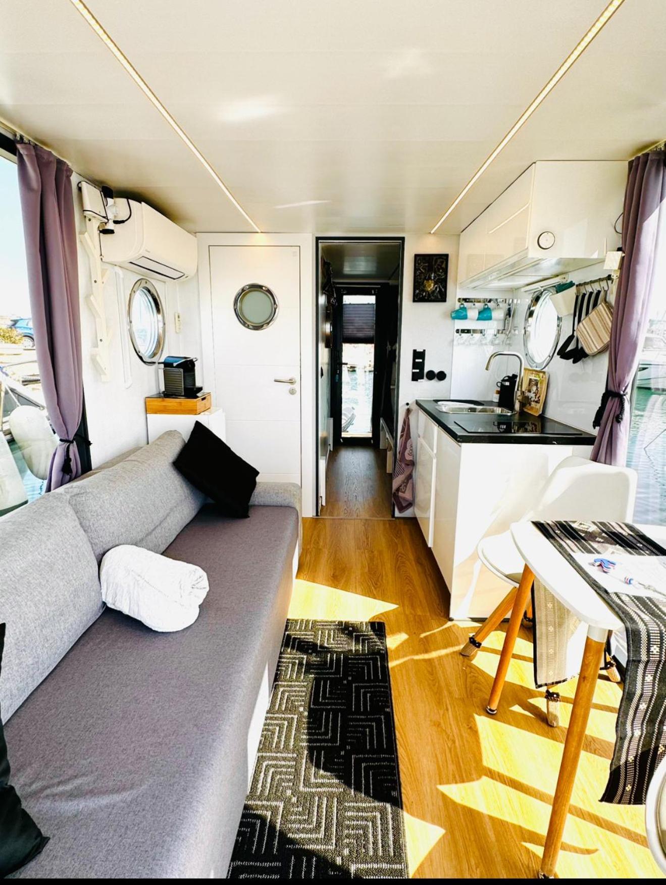 فندق Houseboat Seabreeze ألغيرو المظهر الخارجي الصورة